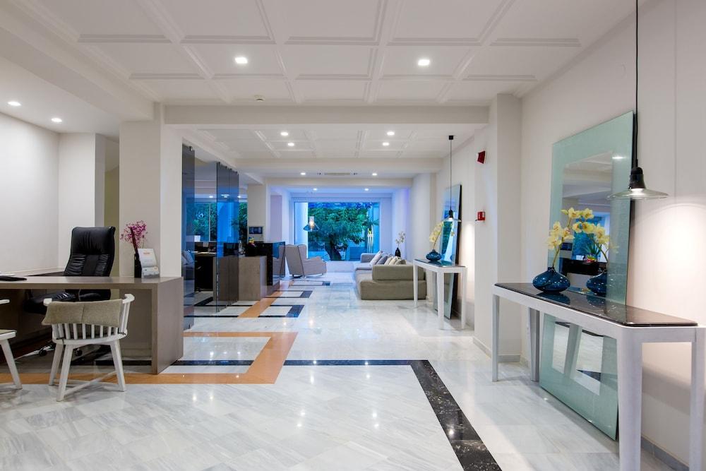 Dimitrios Village 4*